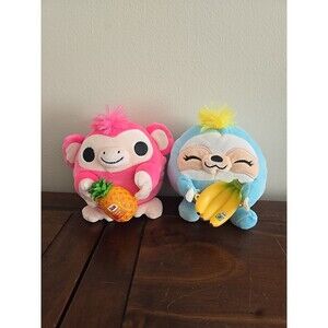 ZURU Snackles Lot Dole Pineapple Tropical Gold Sloth Plush Bananas 5” Mini